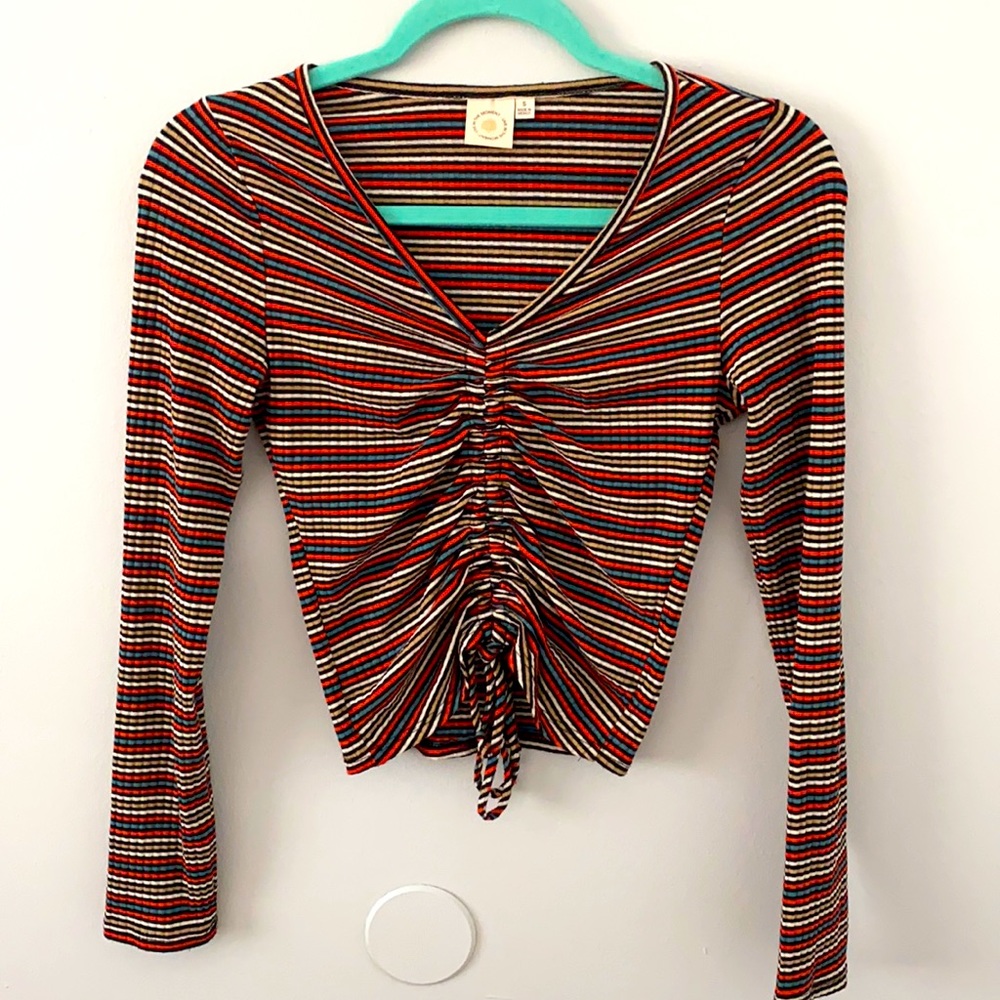 Long sleeve crop top